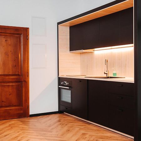 Hviezdoslavova Apartments, Trnava Centre, Parking Available Eksteriør bilde