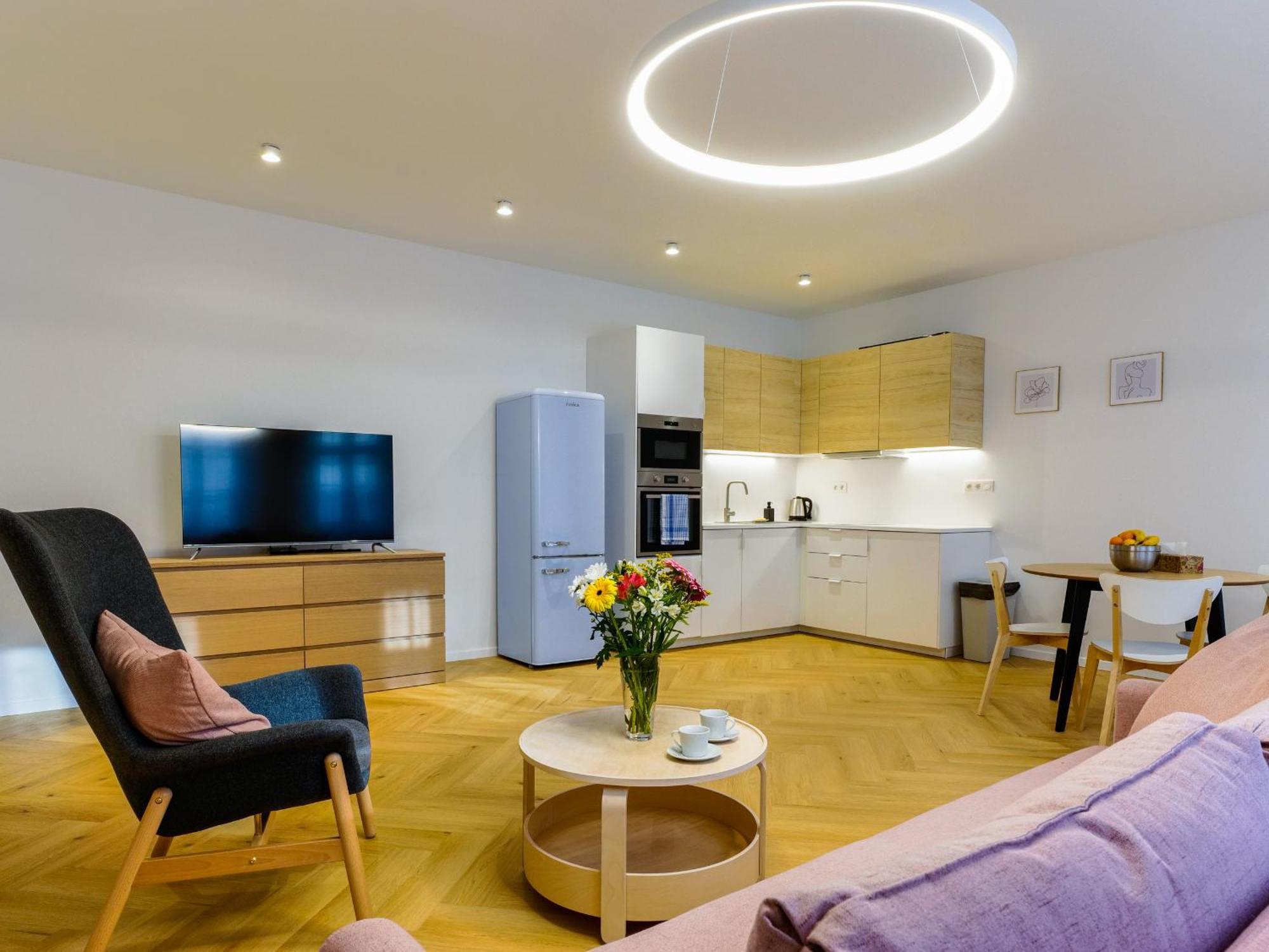 Hviezdoslavova Apartments, Trnava Centre, Parking Available Eksteriør bilde